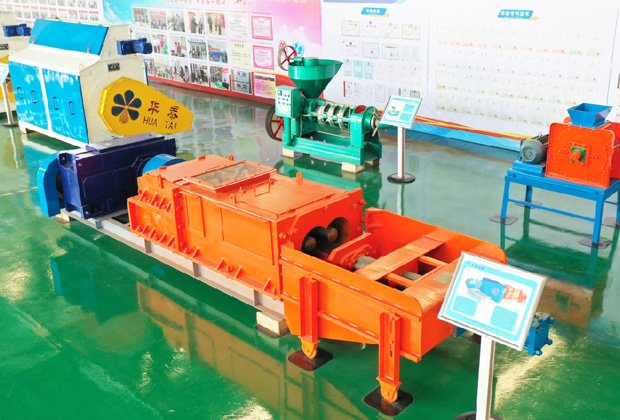 華泰糧油機械螺旋榨油機